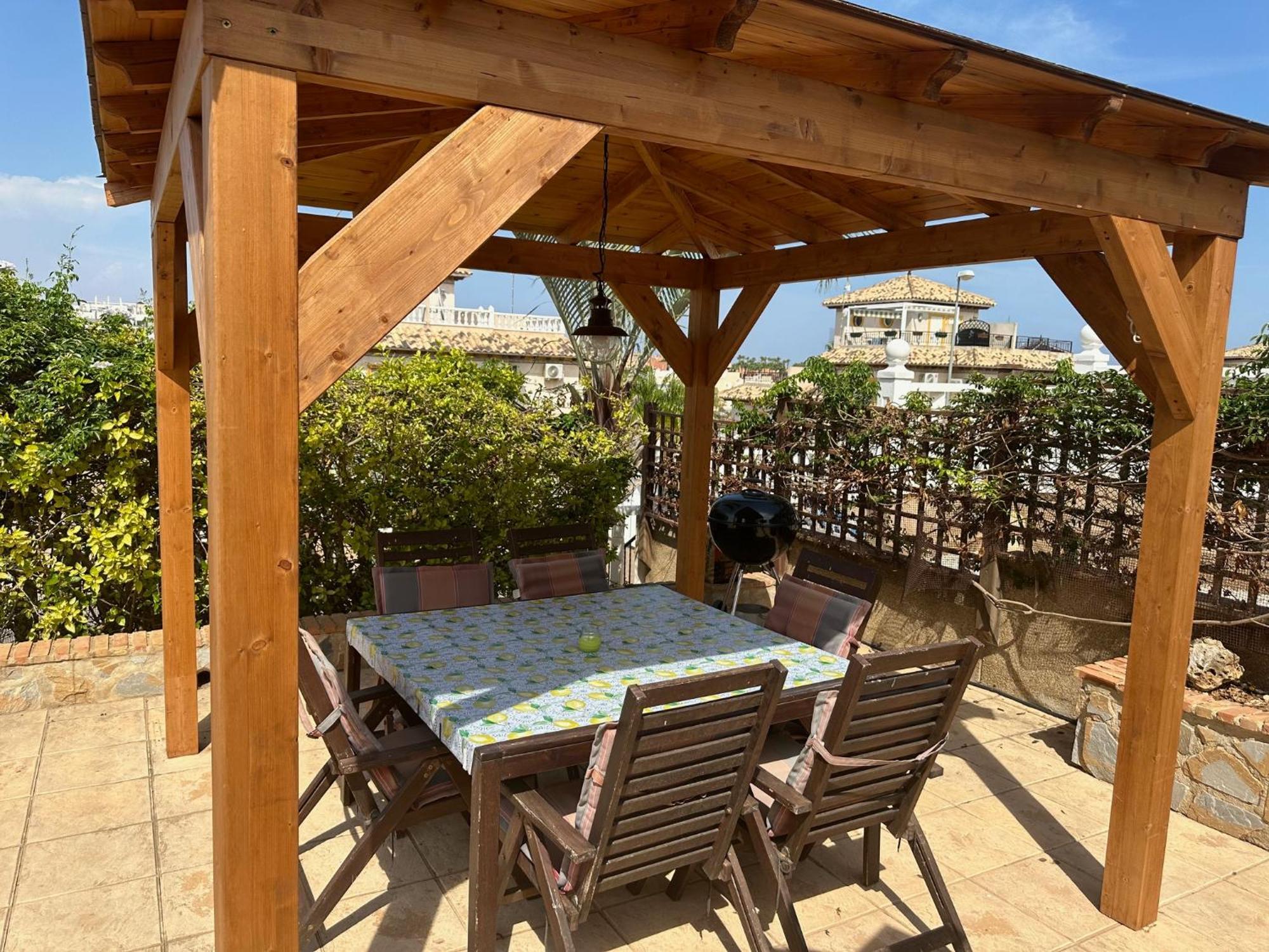 Casa Lilly-Rose, A Beautiful 3 Bedroom Detached Villa A Short Walk To The Villamartin Plaza & Golf Course ภายนอก รูปภาพ